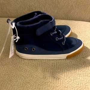 Toddle boys high top shoes